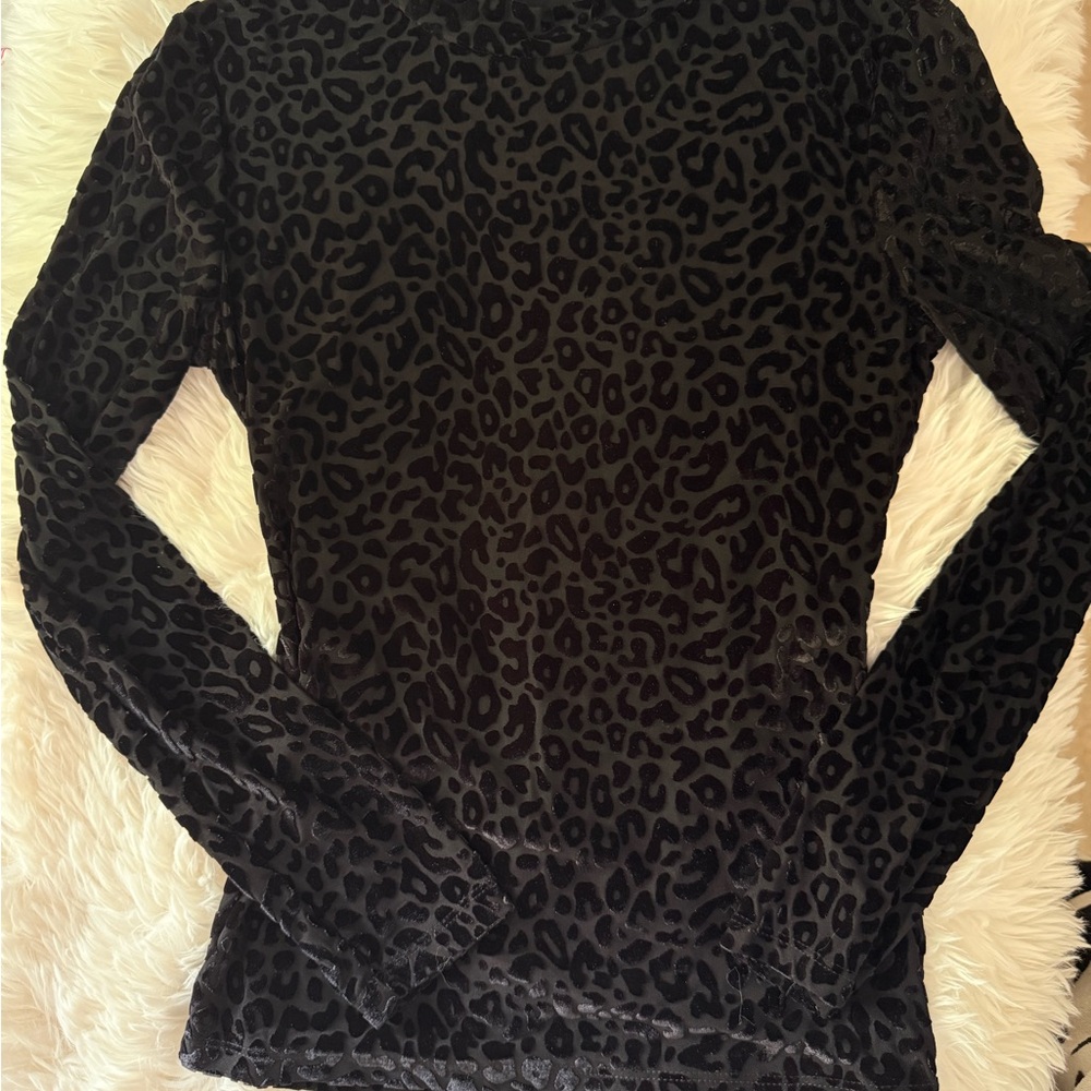 Leopard Print Long Sleeve Top